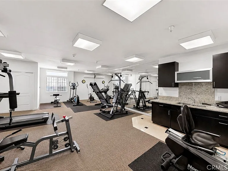 401 N Serrano #Penthouse 3 — Photo 20
