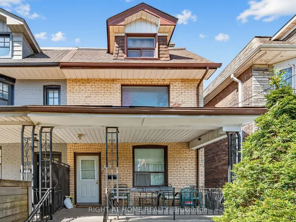 284 Grace St, Toronto, ON M6G 3A6