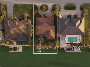 419 Pine Ave, Naples, FL 34108