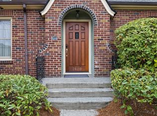 2620 Queen Anne Ave N, Seattle, WA 98109