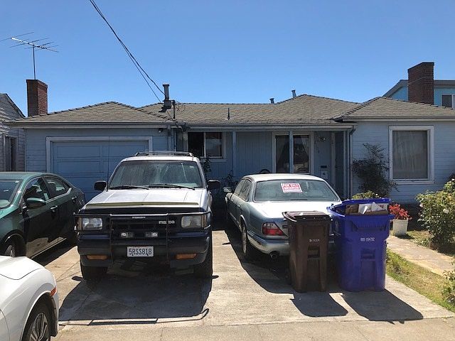 1st image of 2108 Costa Ave
