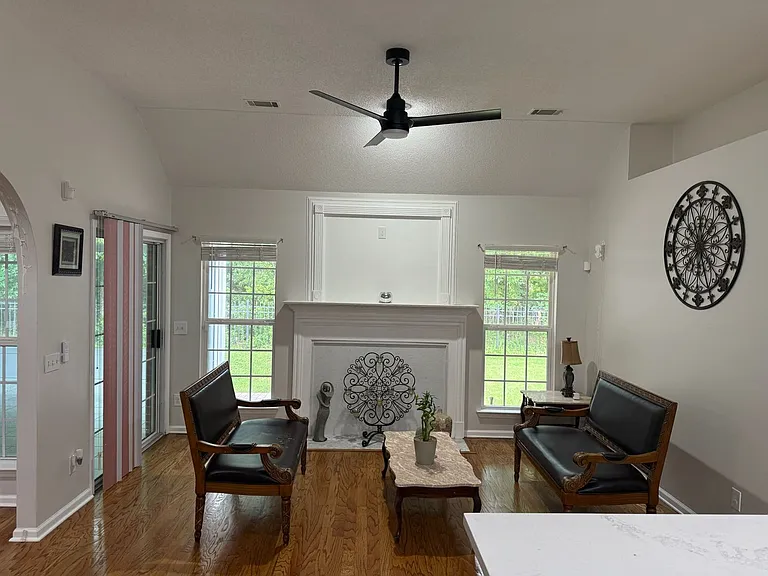 472 Copper Creek Cir — Photo 8