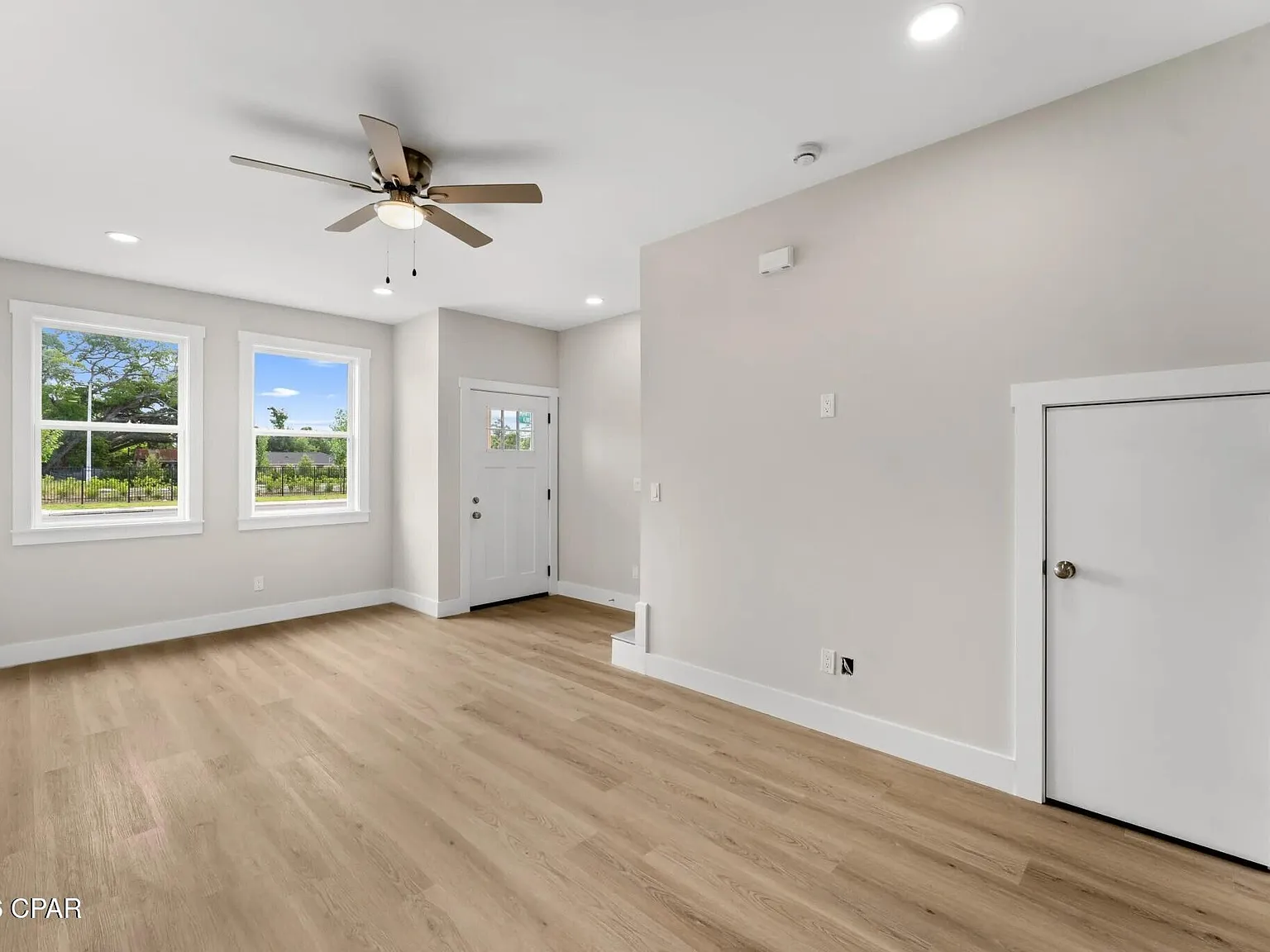 2 bed, 2.5 bath, 1007 sqft, $1,850 — Photo 4