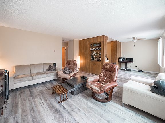 2nd image of 4182 Texas St #3