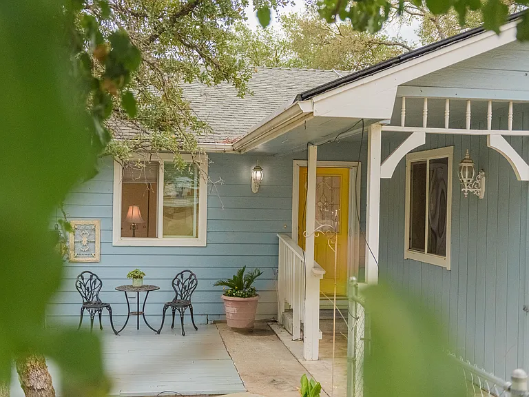 5138 Terrace View Ln — Photo 2