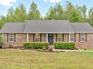 4677 Louise Creek Rd, Cunningham, TN 37052