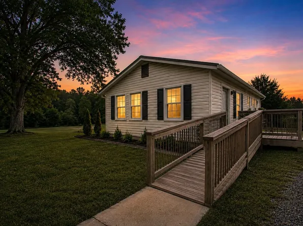 8 Westgate Rd, Verona, VA 24482