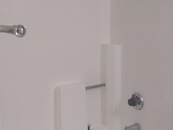 4th image of 1365 Crafton Ave APT 2047