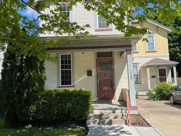 390 4th St #A, Beaver, PA 15009