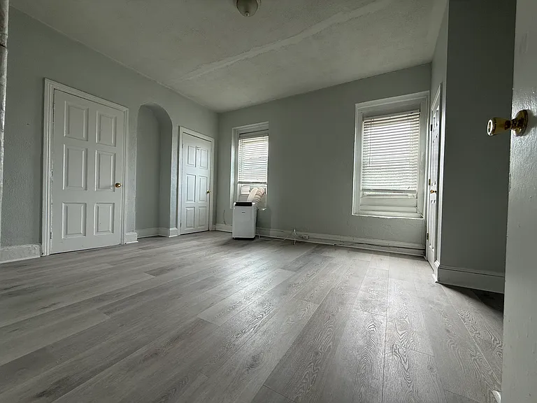 1713 W Oxford St #3F — Photo 1