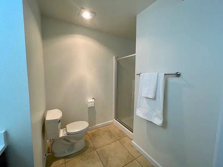 View 420 — Photo 19