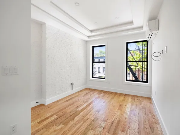 555 Chauncey Street image 8 of 21