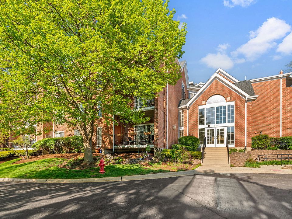 1st image of 97 Hunt Club Dr #97