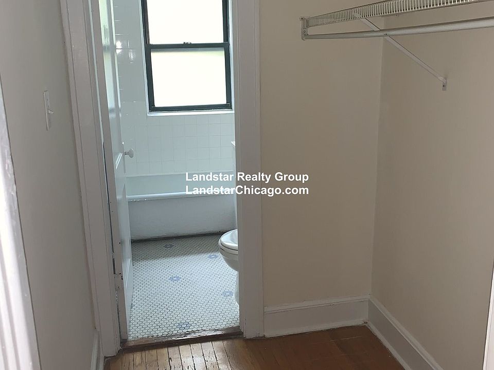 1st image of 3306 N Spaulding Ave #1Q