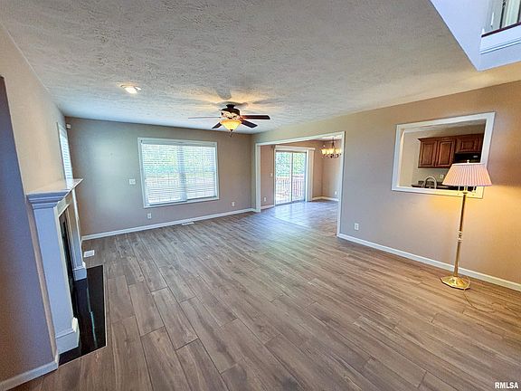 5th image of 10104 N Brompton Ct