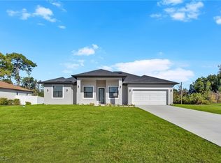 14261 Chancellor St, Fort Myers, FL 33905