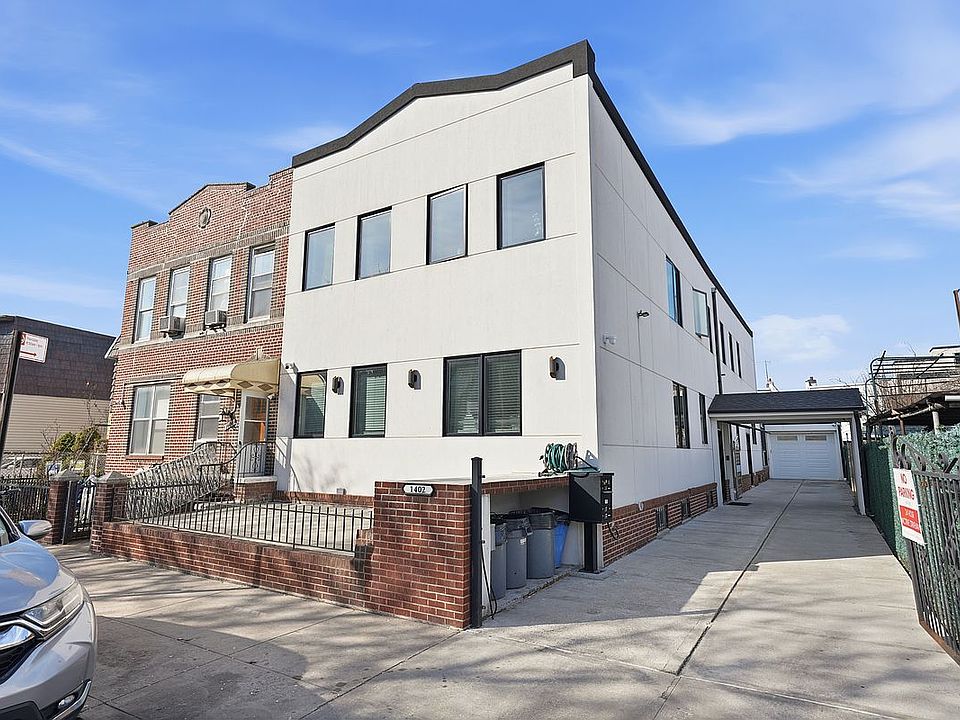 1st image of 1402 E 3rd St