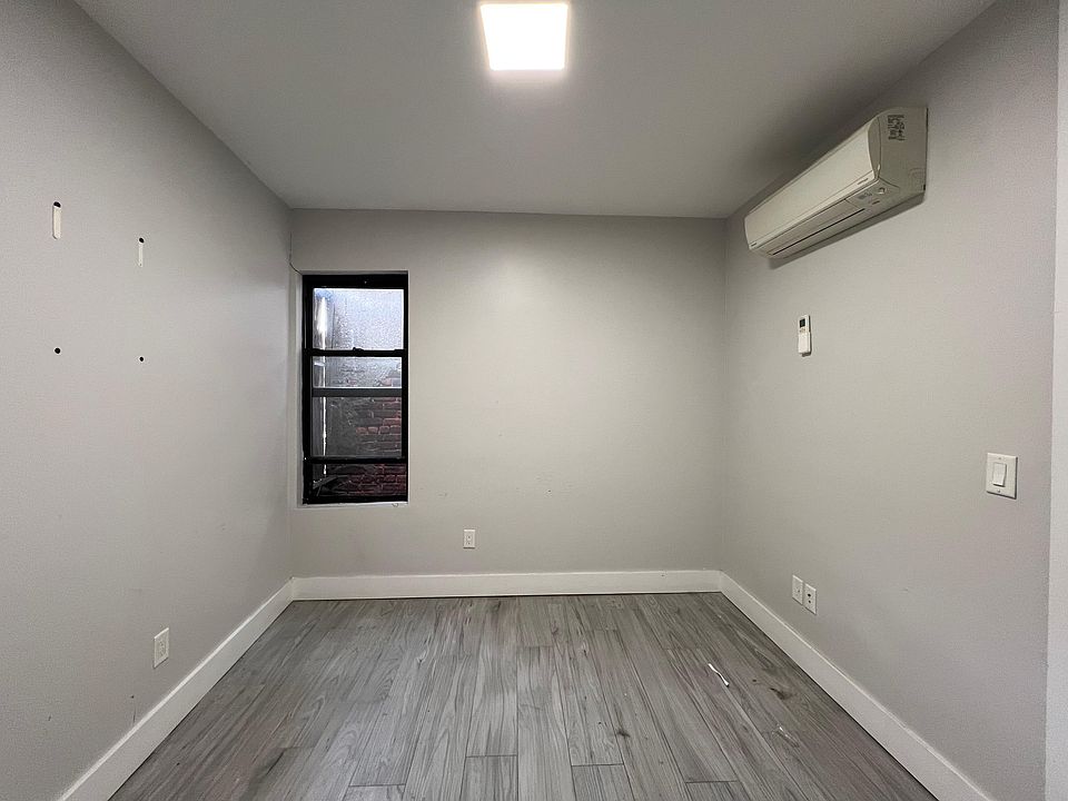 1st image of 1020 Westside Ave #2B