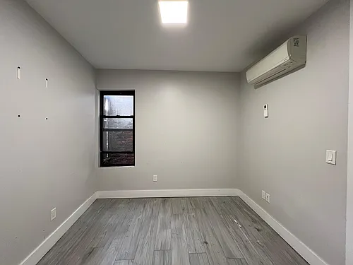 1020 Westside Ave #2B Photo 1