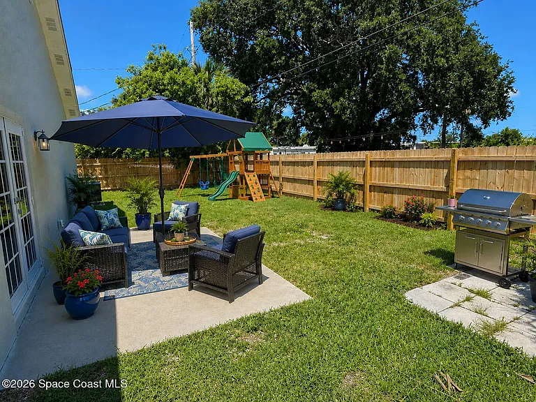 2839 Colbert Cir — Photo 26