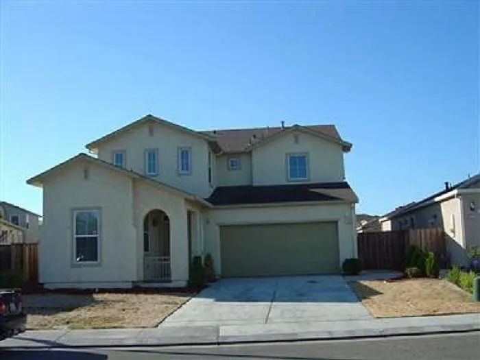 2036 Oak Branch Dr — Photo 1