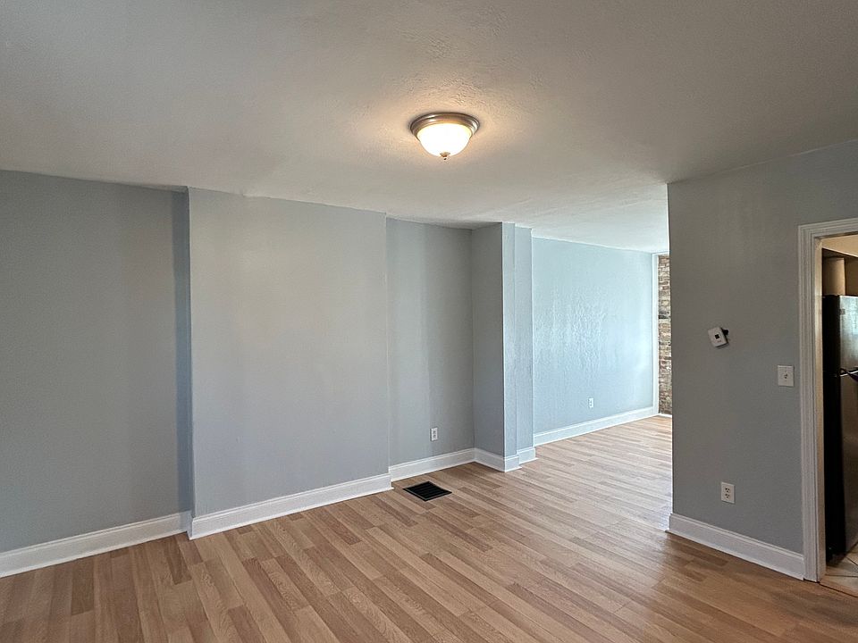 1st image of 259 Clarendon Ave #1