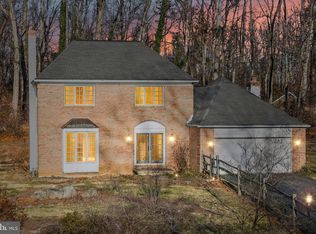 105 Susans Ln, Perkiomenville, PA 18074