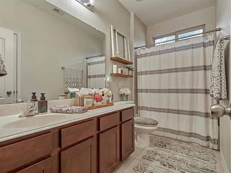 204 Forest Peak Way — Photo 25