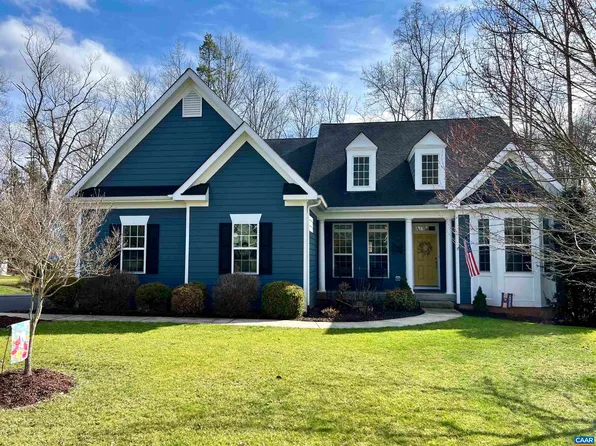 1722 Bending Branch Rd, Charlottesville, VA 22901