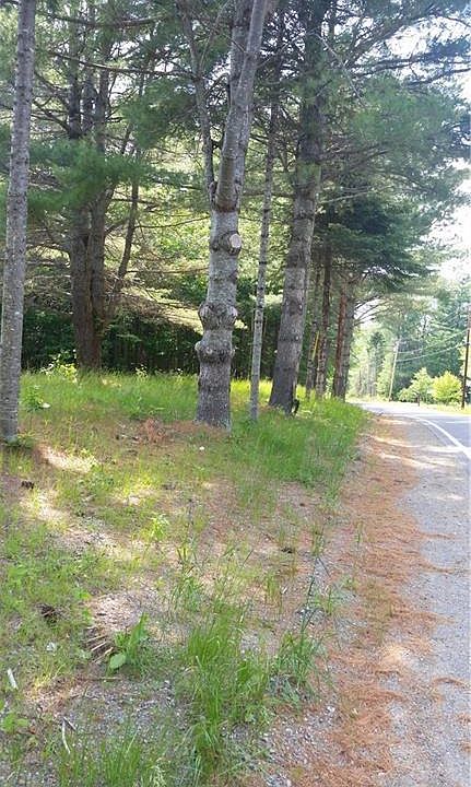 2nd image of 847 River Rd