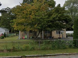 1644 N Gardiner Drive, Bay Shore, NY 11706