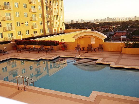 3rd image of 50 Menores Ave APT 505