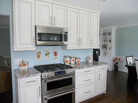 5th image of 8141 N Susan Ct