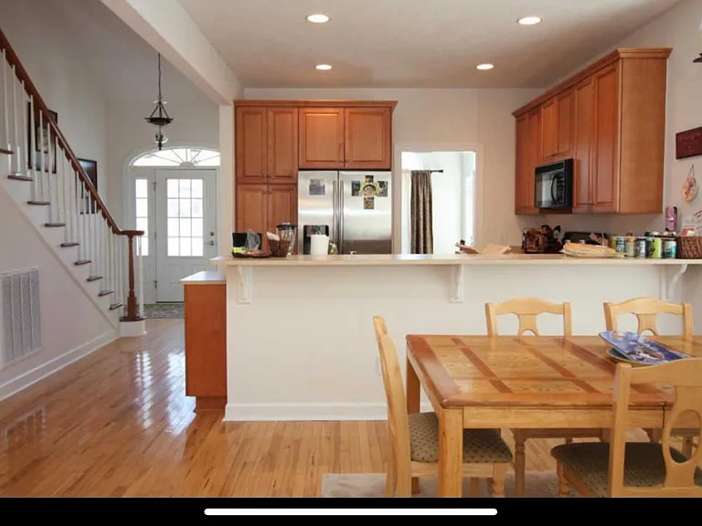 110 Smathers Dr — Photo 5