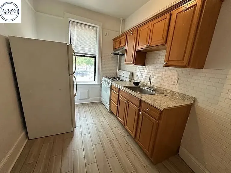 30-03 47th St #1B — Photo 5
