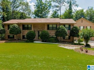 116 Westwood Dr SW, Bessemer, AL 35022