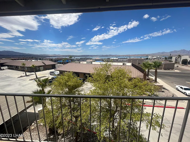 1720 Bahama Ave #B-1 — Photo 24