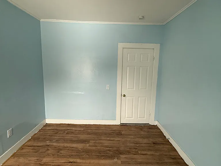 29 Ash St #3 — Photo 9