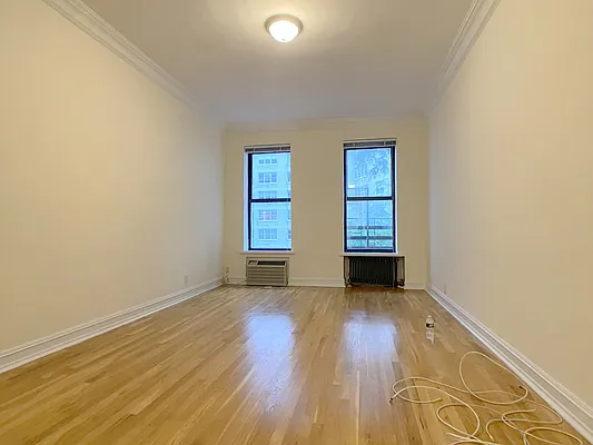 Rented by Oxford Property Group | media 6