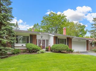 6824 Martin Dr, Woodridge, IL 60517
