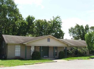 208 Fred Rains Dr, Sherwood, AR 72120