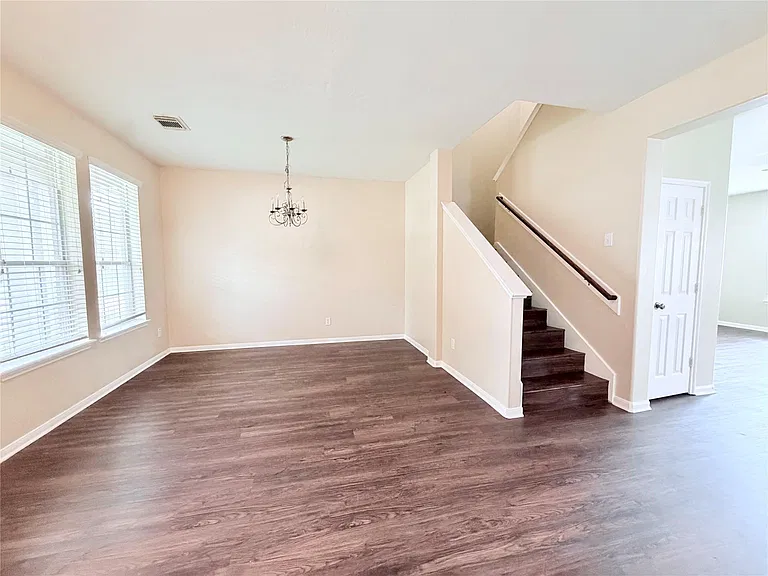 7403 Bering Landing Dr — Photo 13