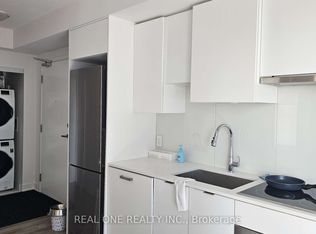 195 Redpath Ave #1604, Toronto, ON M4P 0E4