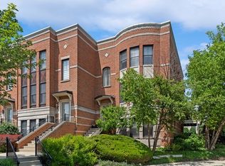 11 Busse Hwy, Park Ridge, IL 60068