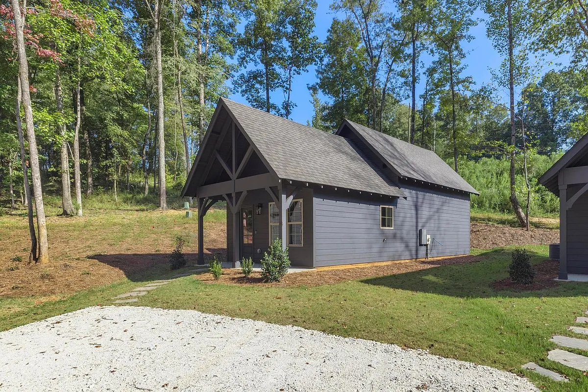 Building Photo - 5777 Lee Road 137