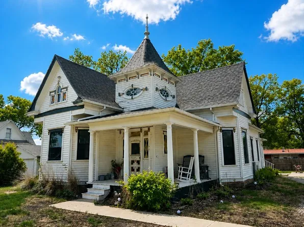 305 Main St, New Virginia, IA 50210