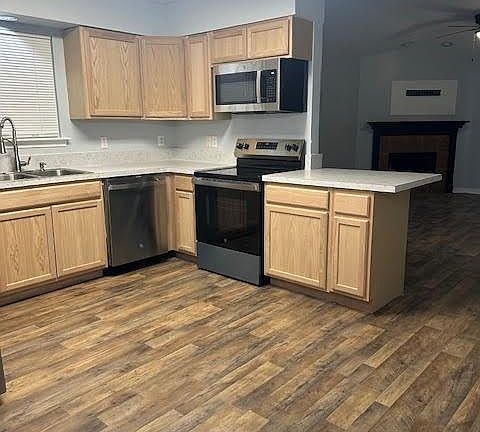 4th image of 36544 Lawrence St