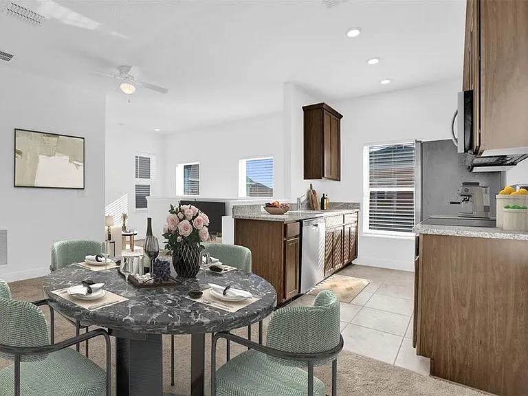 3008 Mirage Pl — Photo 4