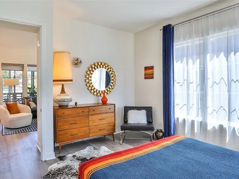 1207 Doheny Way — Photo 25