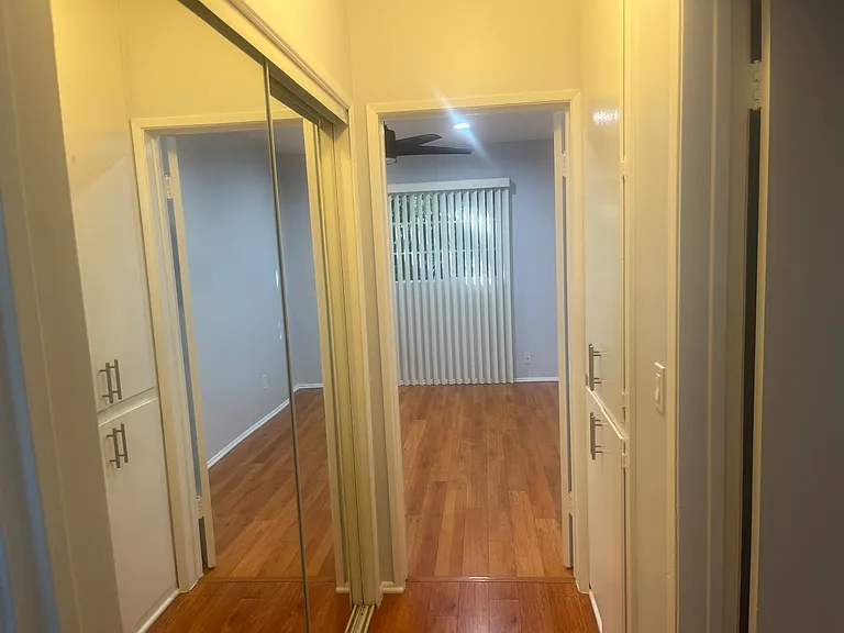 1124 N Columbus Ave — Photo 5